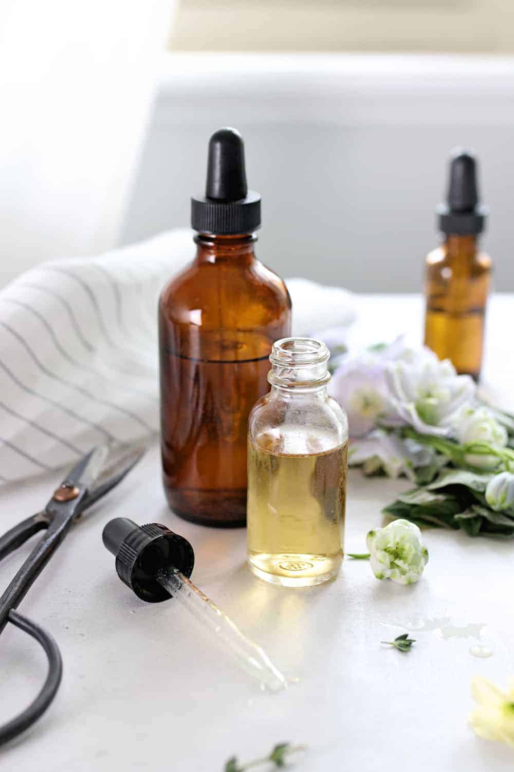 A Beginner's Guide to Making Your Own Tinctures Hello Glow