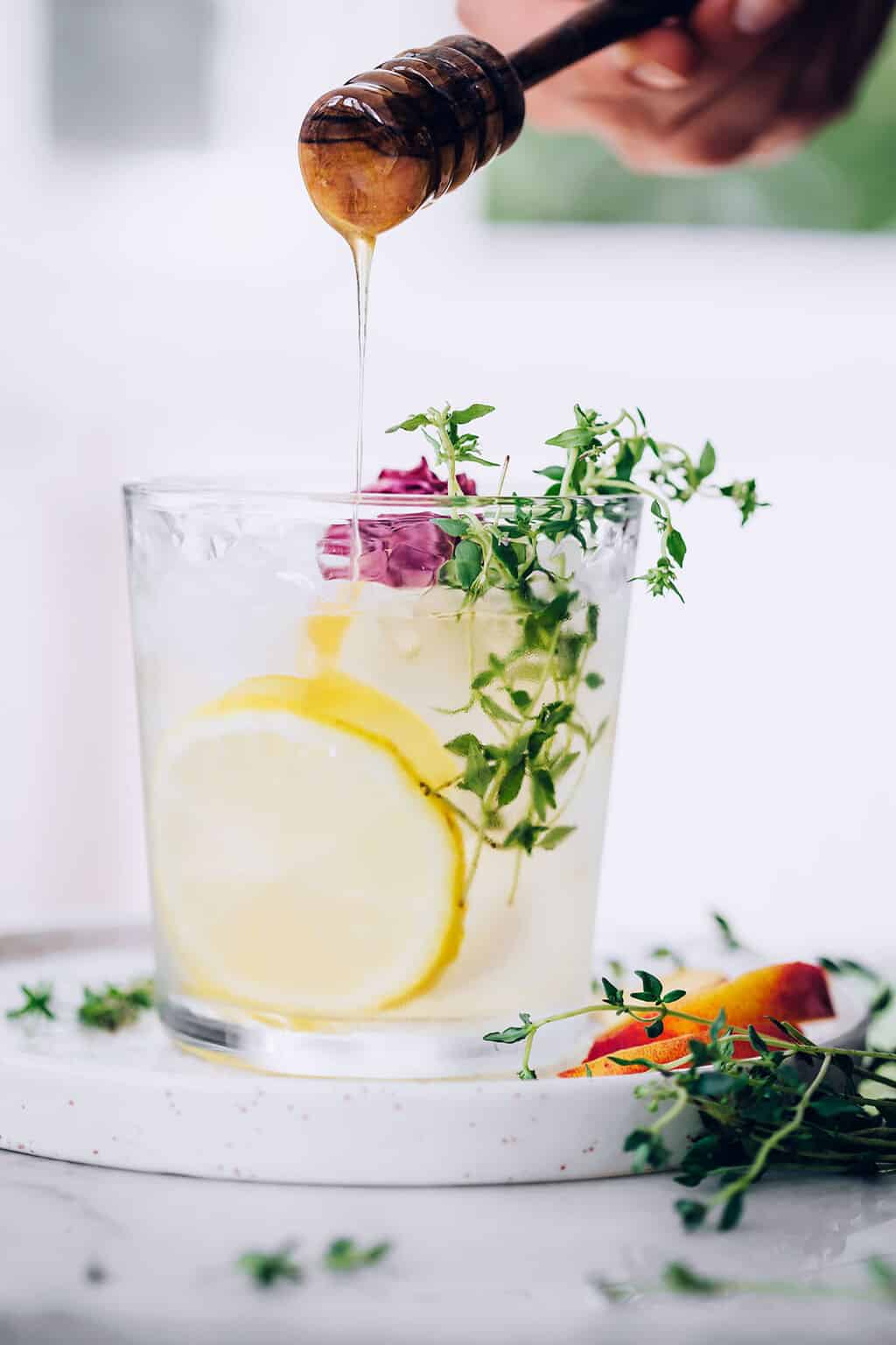 How to Make Your Own Fruit and Herb Infused Sun Tea Hello Glow