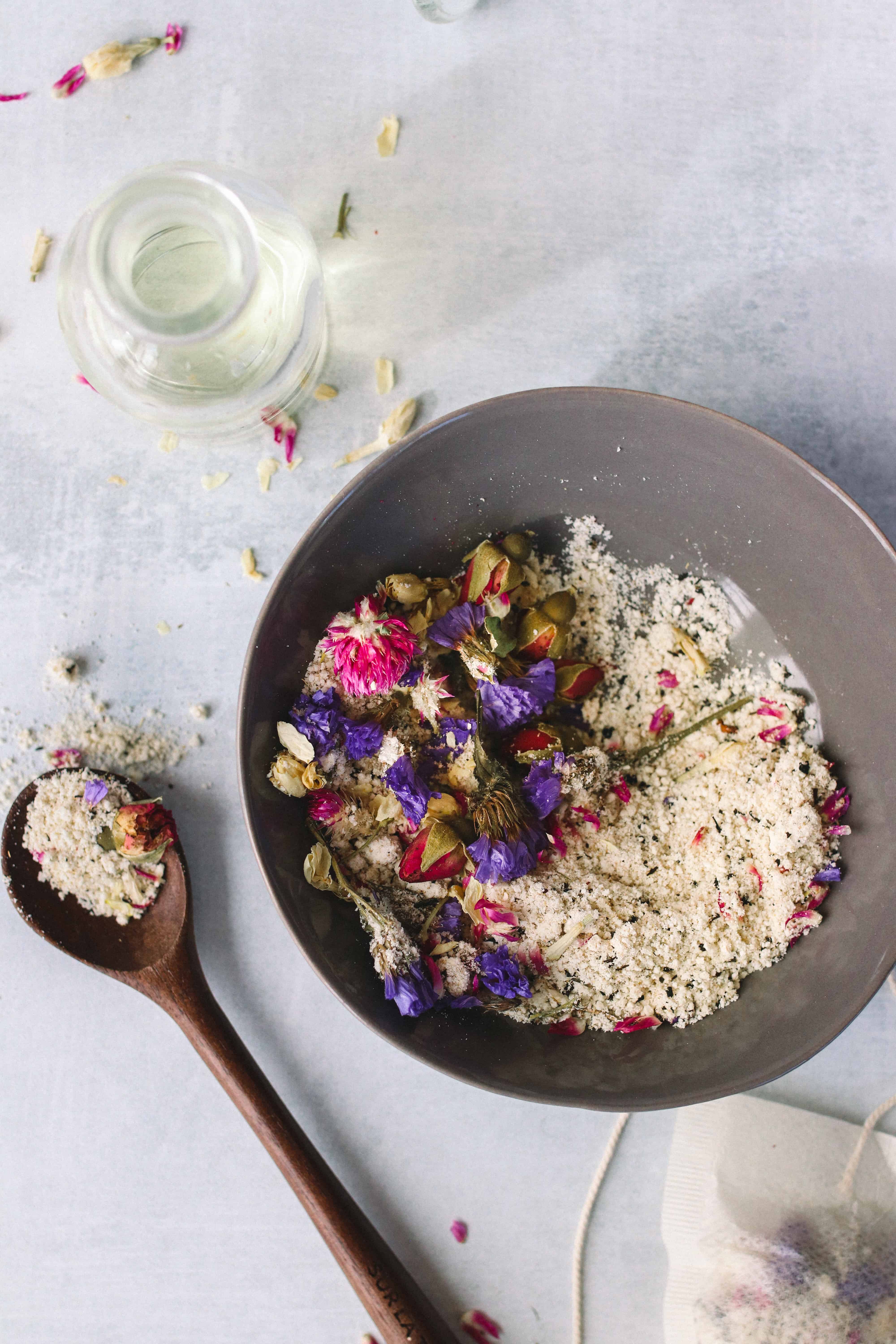 Upgrade Your Next Bath With SkinSoothing DIY Tub Tea Hello Glow