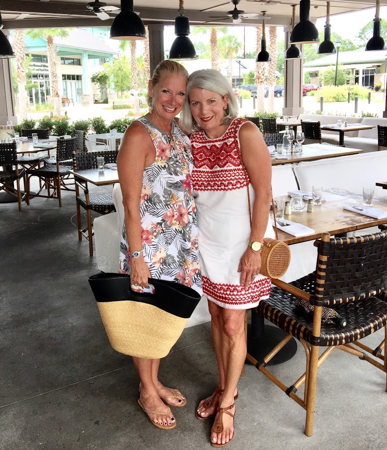 resort casual dinner attire