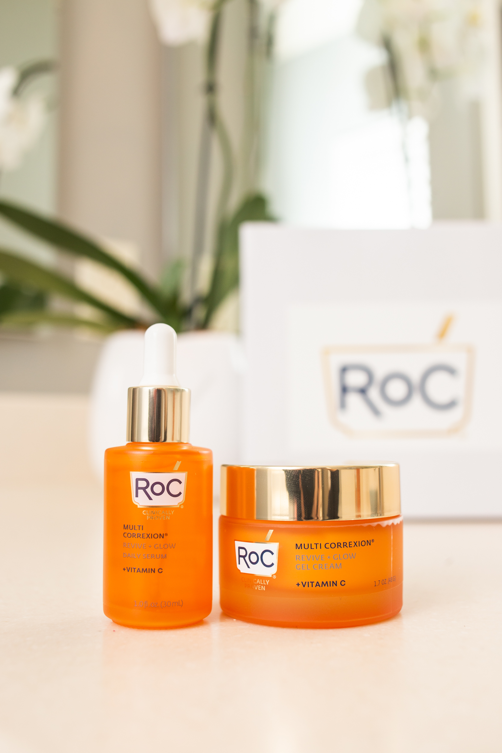 roc glow serum