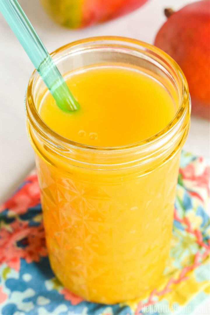 Mango Juice (Quick + Easy Recipe)