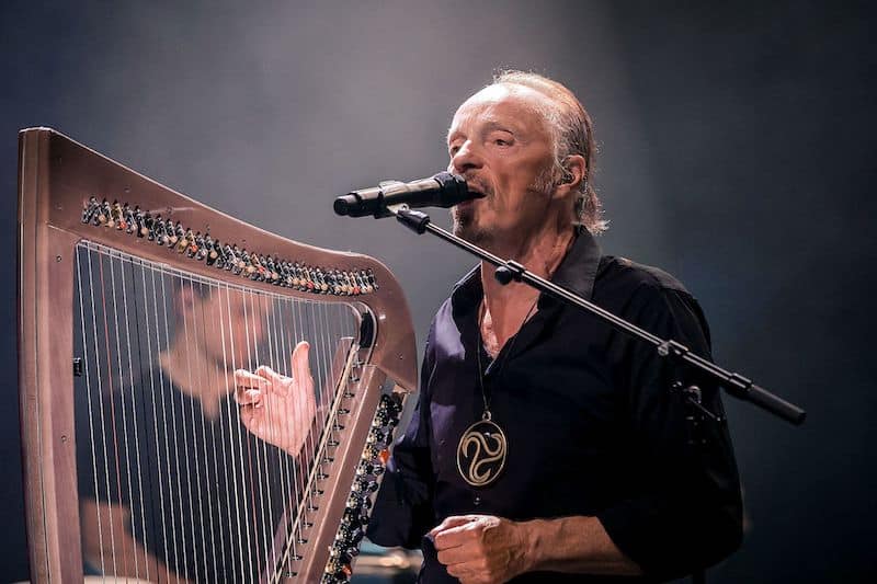 15 Of The Greatest And Most Famous Harpists Of All Time