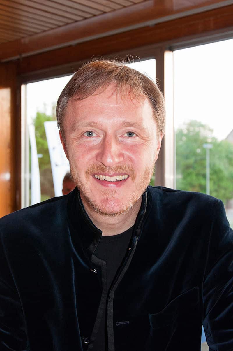 10 Famous Oboe Players You Should Know