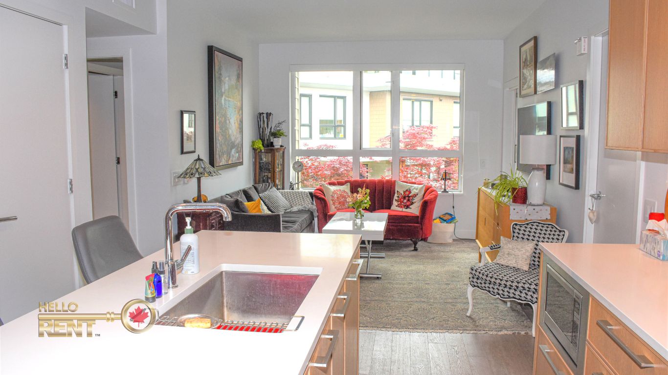 THE CONNAUGHT IN EDGEMONT VILLAGE 3220 Connaught Cres North Vancouver