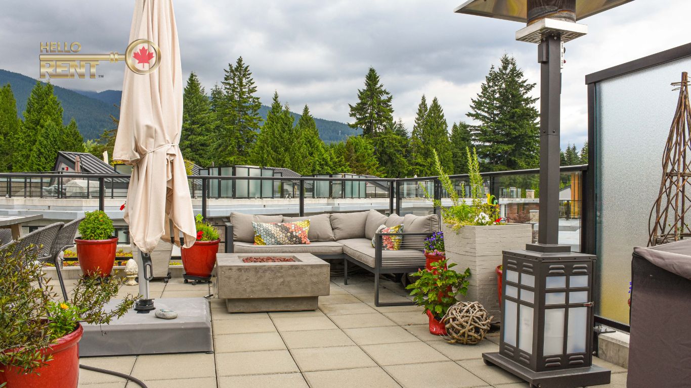 THE CONNAUGHT IN EDGEMONT VILLAGE 3220 Connaught Cres North Vancouver