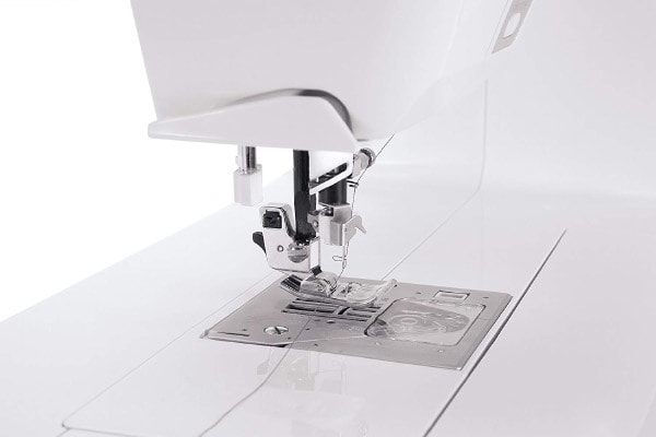 Singer Futura XL-550 Review - Let Your Imagination And Creativity Bloom