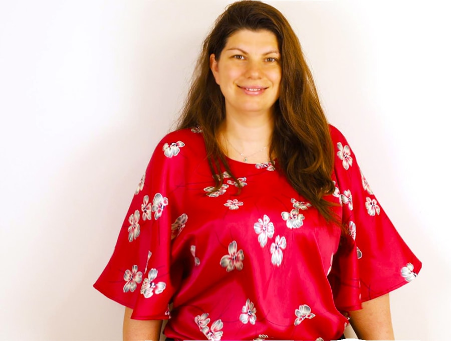 Easy DIY Blouse With Ties For A Glamorous Look ⋆ Hello Sewing