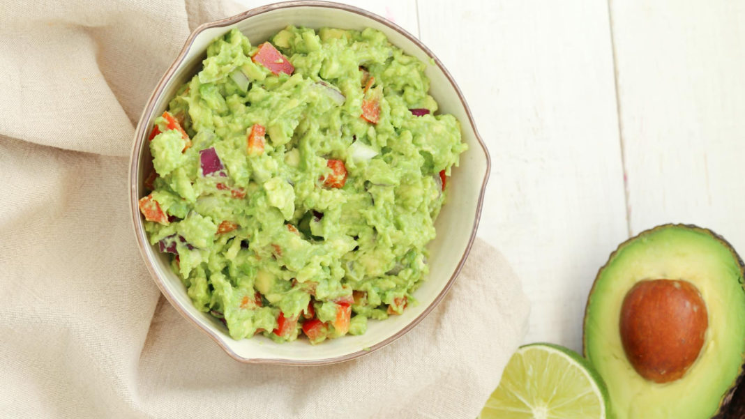 Guacamole vegan. 100 vegan Super lecker HelloVegan.de