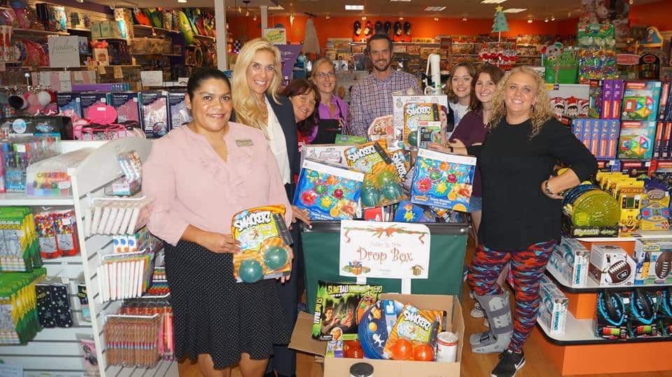 Holiday Giving in The Woodlands Hello Woodlands