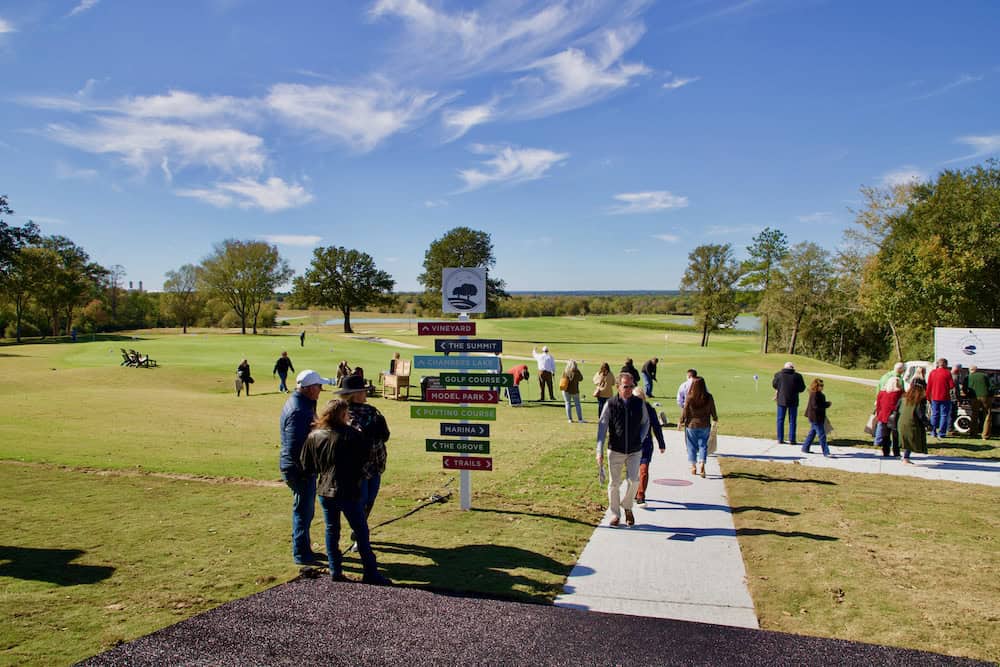 Chambers Creek introduces new 55+ Community in Willis at Grand Opening