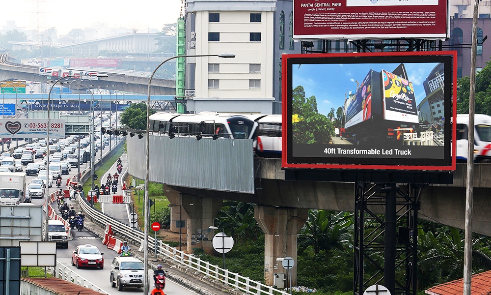 LED Billboard Rental Digital OutOfHome (DOOH) HeloLED
