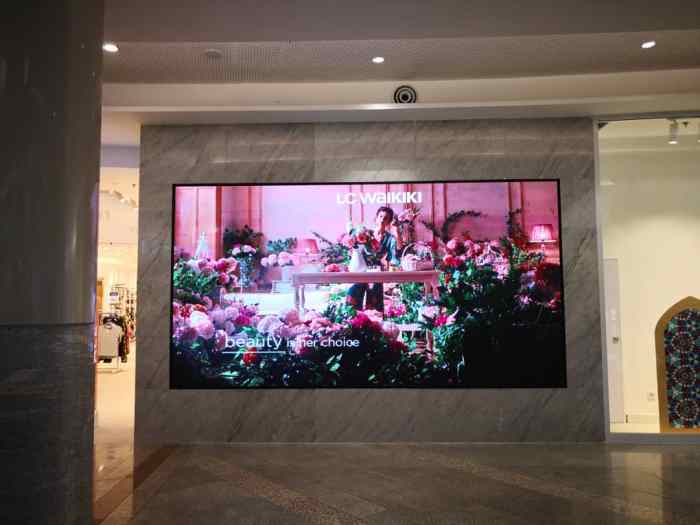 LC Waikiki Pakuwon Mall Panduan Belanja Lengkap LC Waikiki Pakuwon Mall Panduan Belanja Lengkap