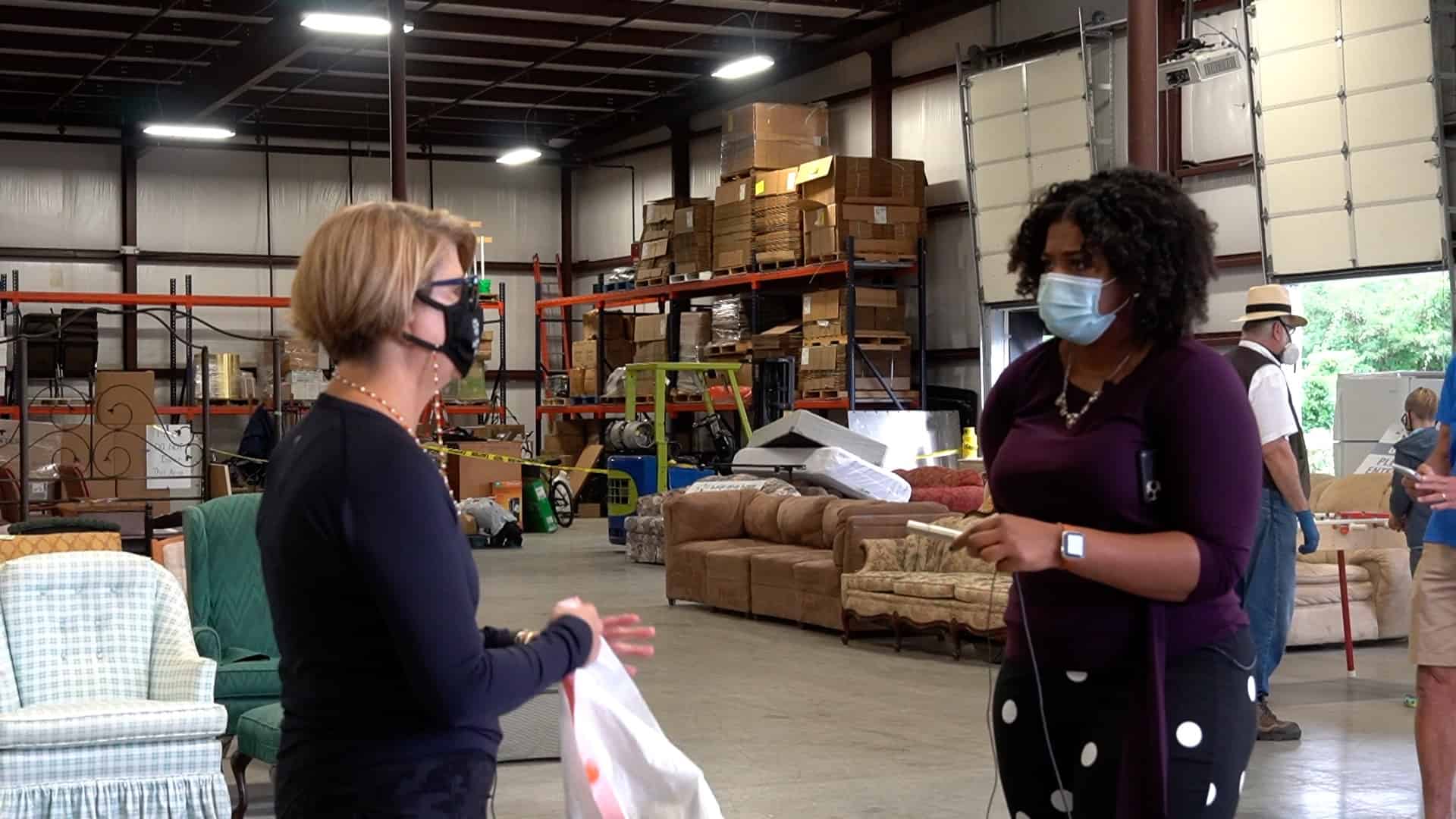 Garage Sale Gallery Help Give Hope • Springfield, MO