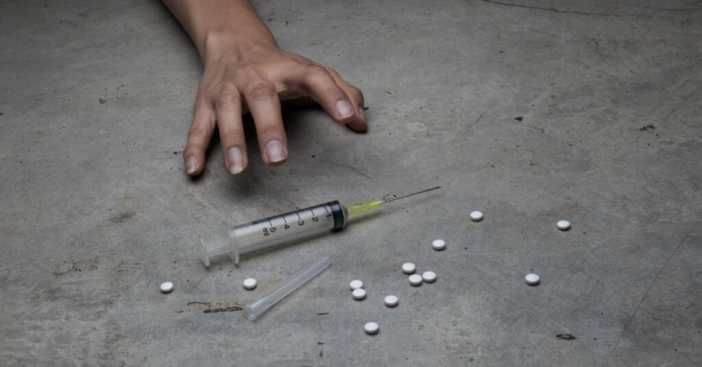 Save Your Teen By Making Drugs Less Accessible Help Your Teen Now