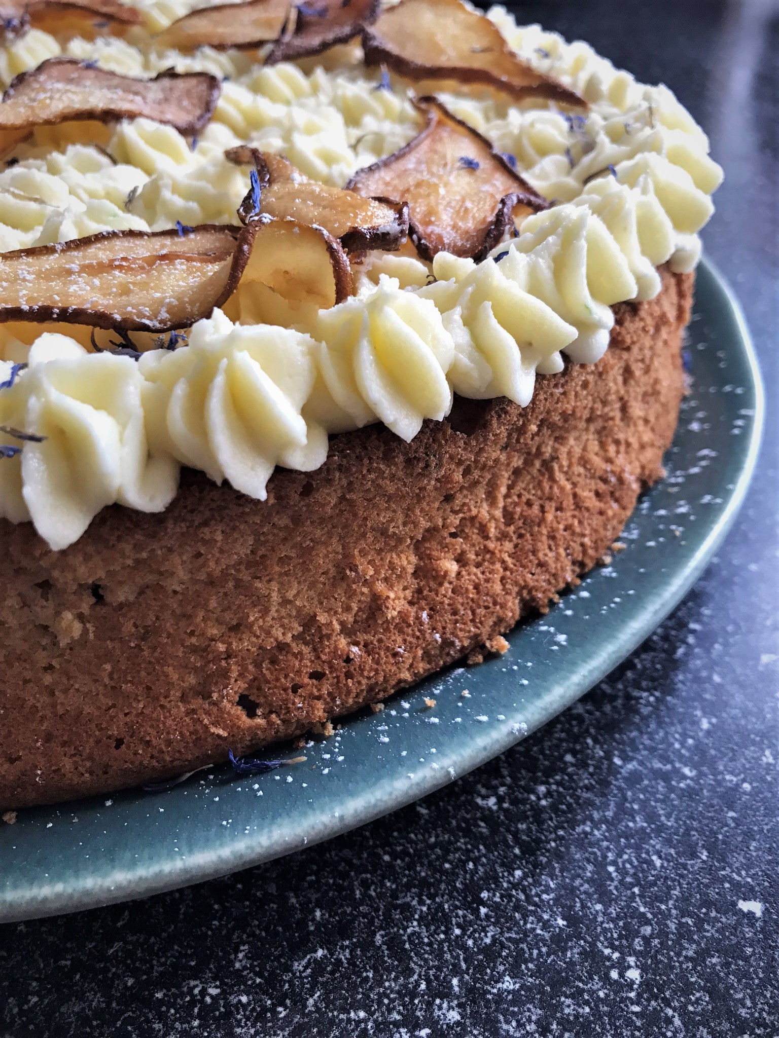 Pear and tarragon cake for large, lazy picnics
