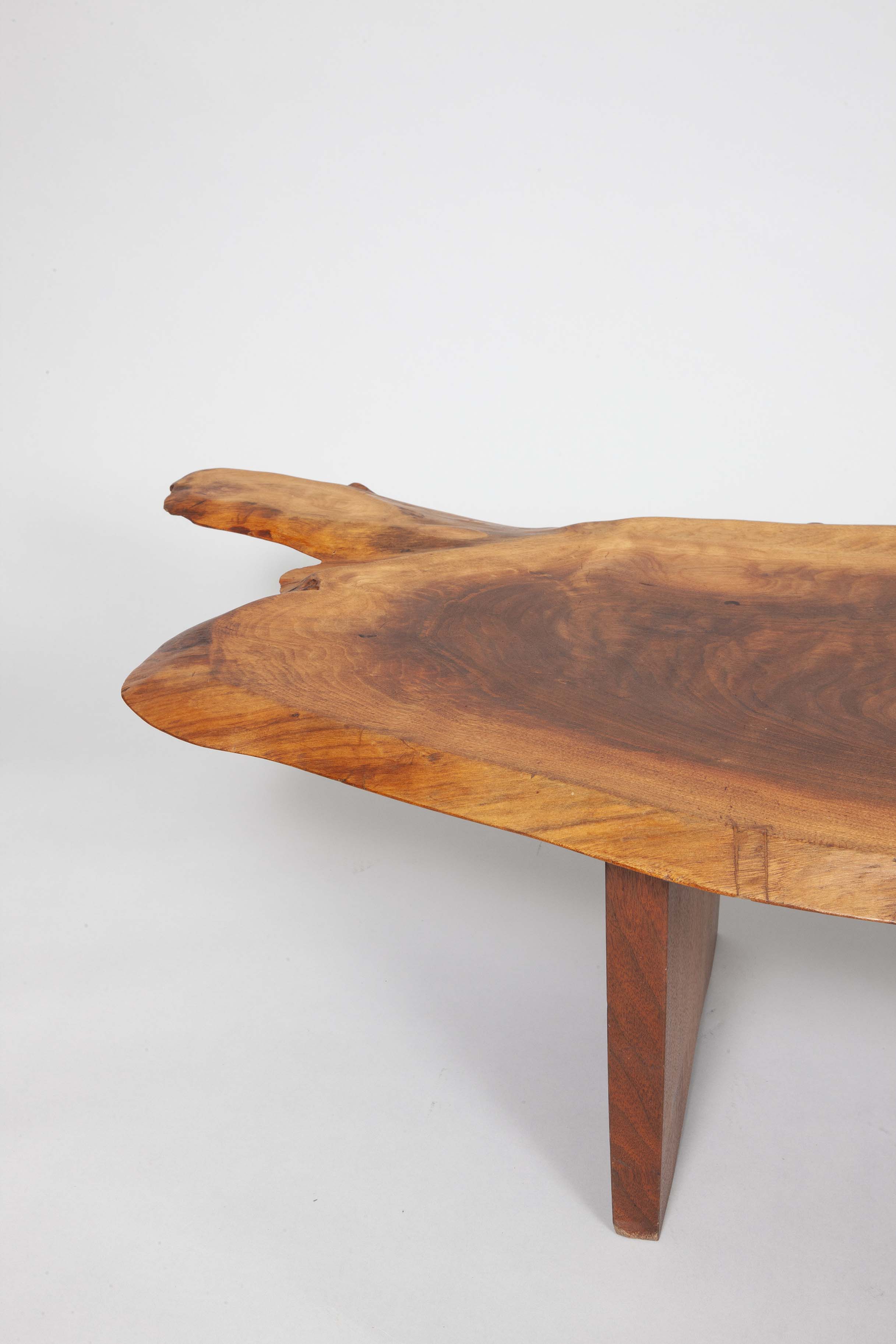Nakashima Hemisphere Gallery walnut coffee table