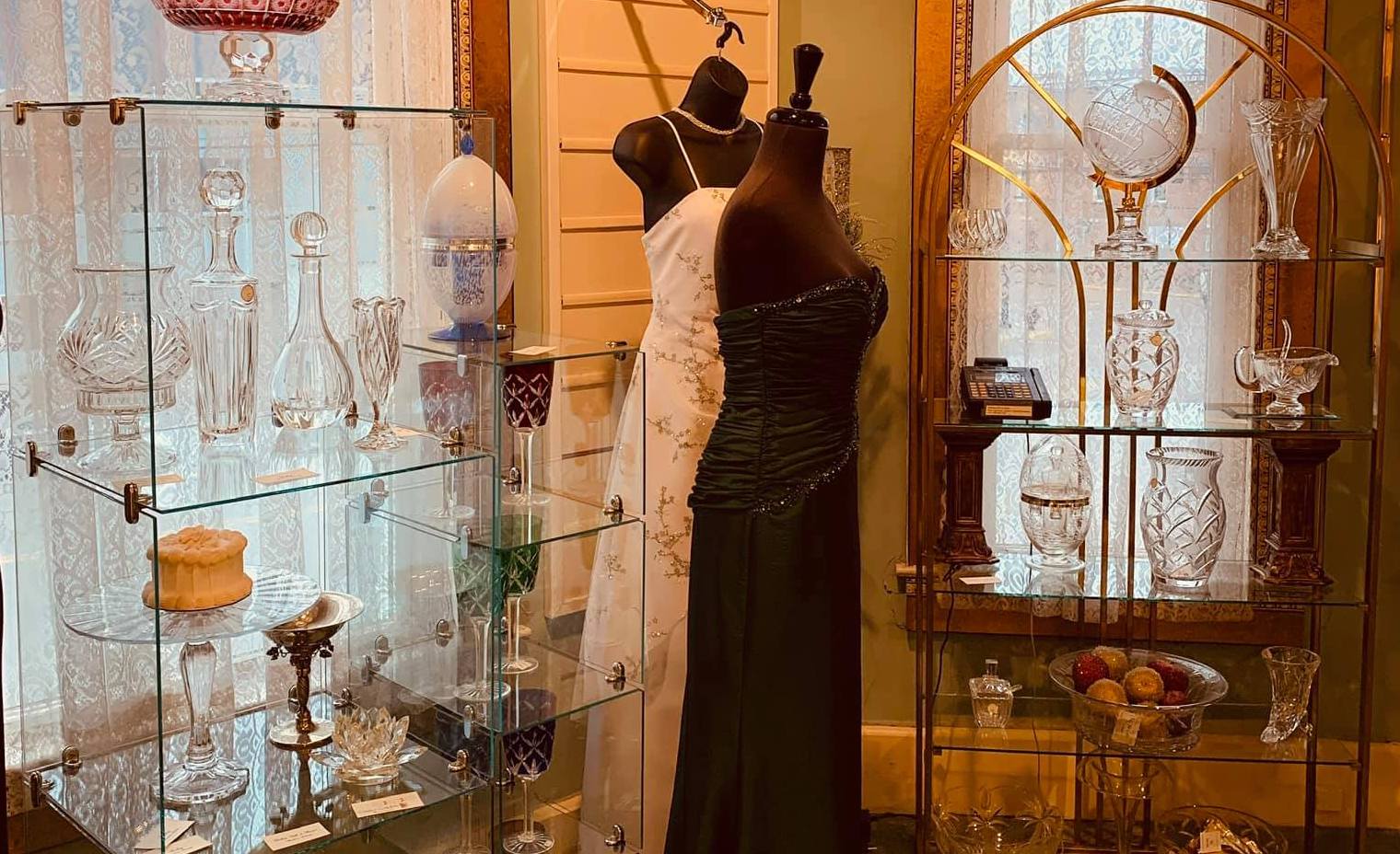 Gallery Gifts and Bridal Henderson Tourist Commission