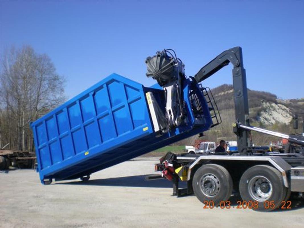 Hooklift Bin with Grab Loading System Hennessy Engineering