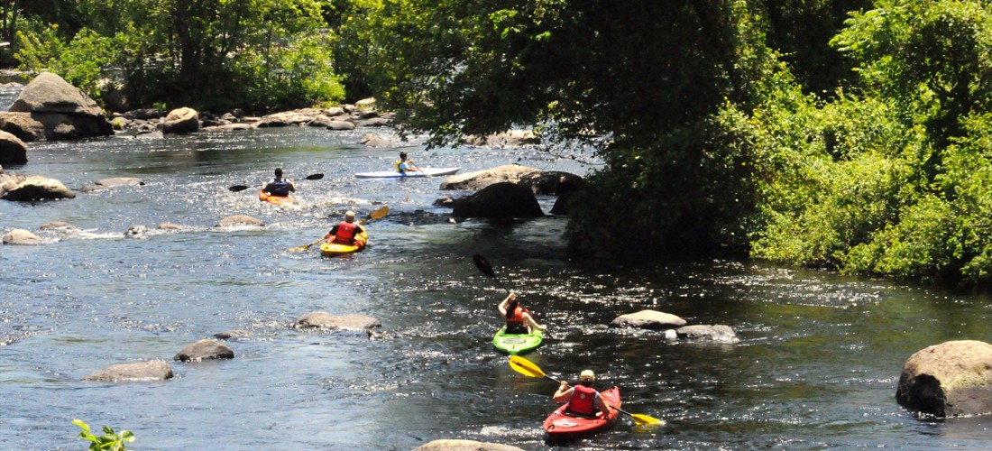 Henniker House B&B Bed and Breakfast Central New Hampshire Inn NH