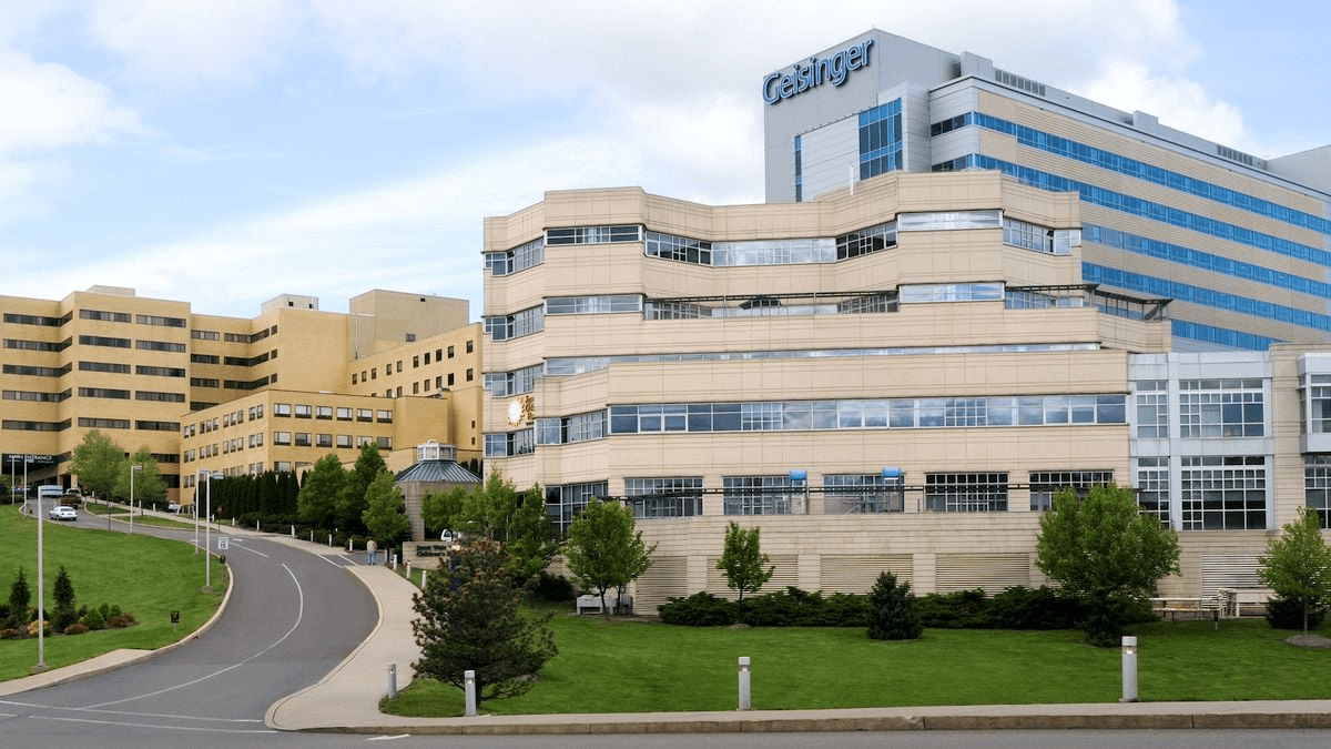 Kaiser Permanente to acquire Geisinger, form company to operate other