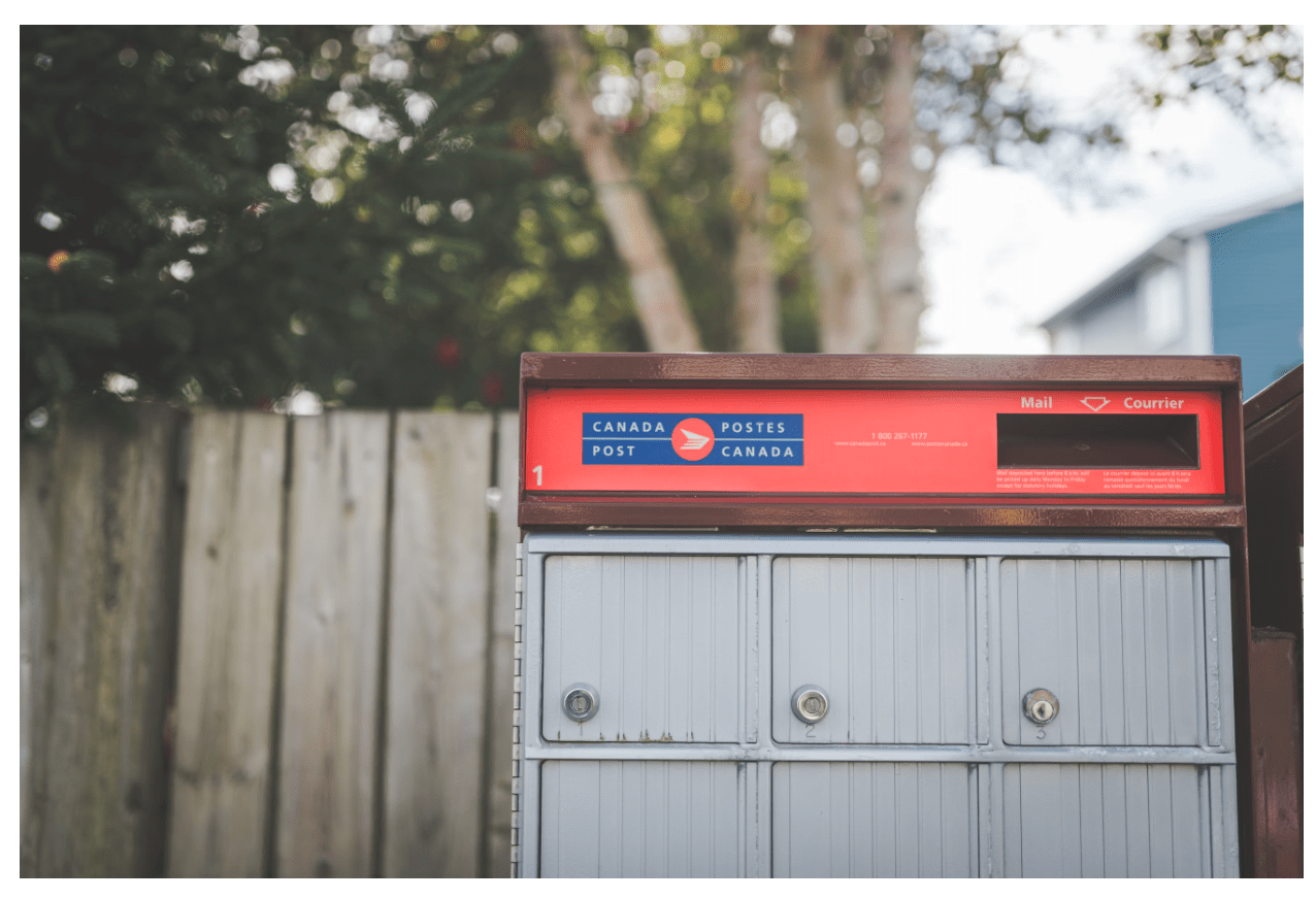 How long does shipping take? Henry's