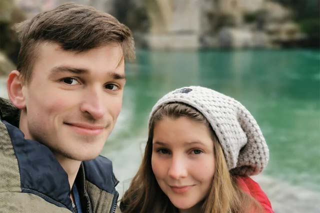 Avantura Putovanja Bez Novca Tijekom Pandemije Nico I Krystal Posjetili I Bih Ocarani Mostarom Hercegovina In