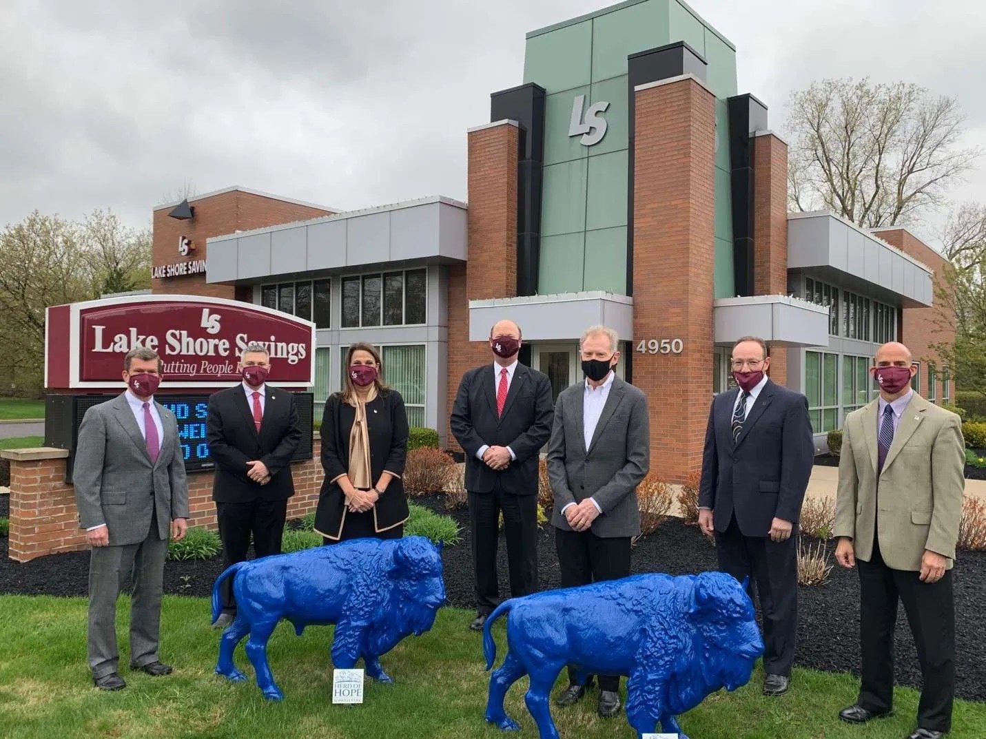 Lake Shore Savings Bank joins the Herd Herd of Hope