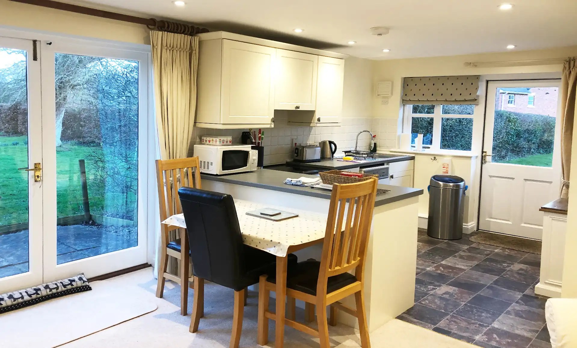 Pear Cottage Hereford Cottages