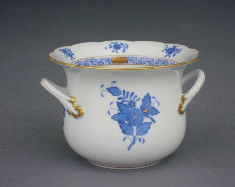 Large Cachepot with handle Herend Canada