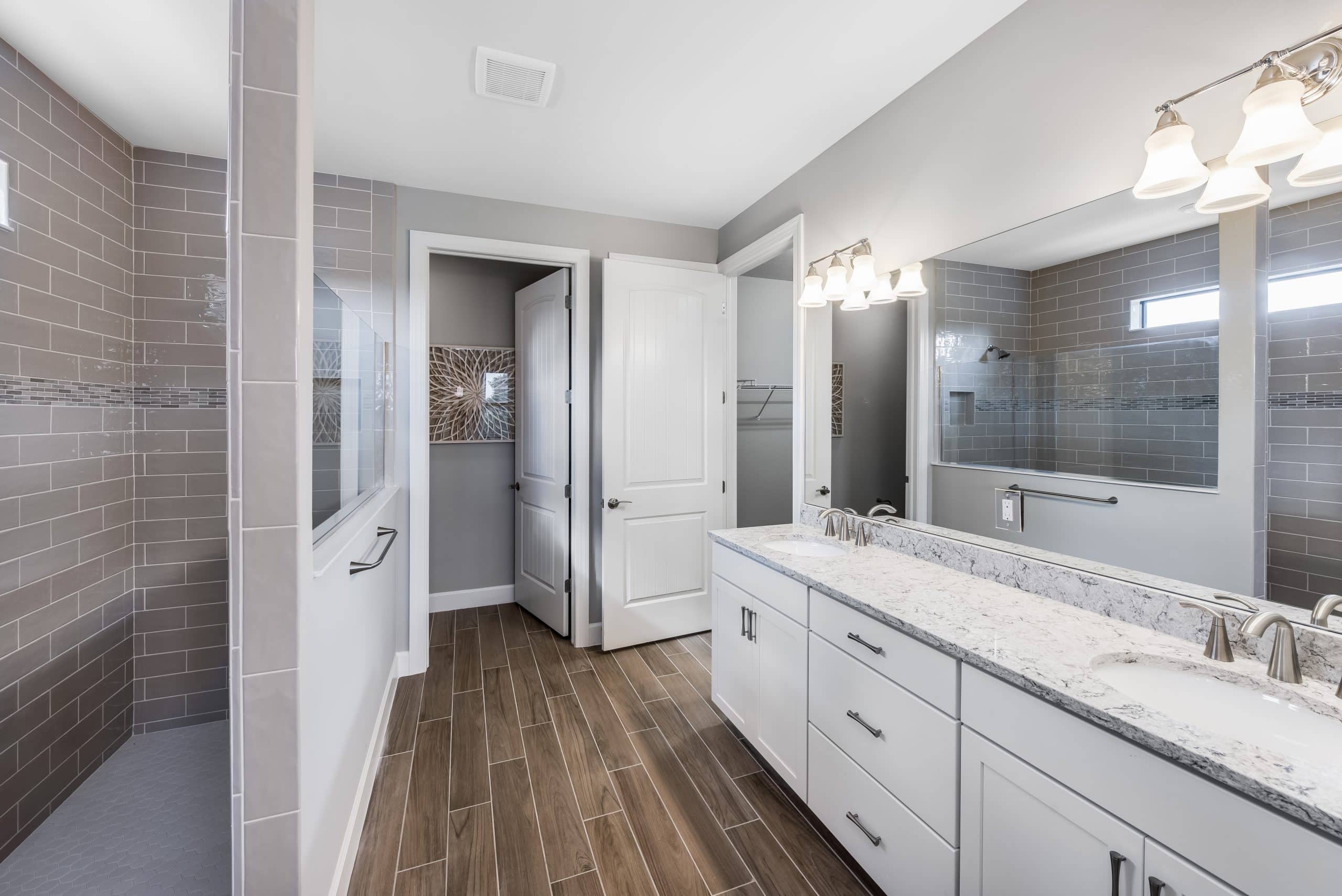 Pinnacle River Hall & Hampton Lakes