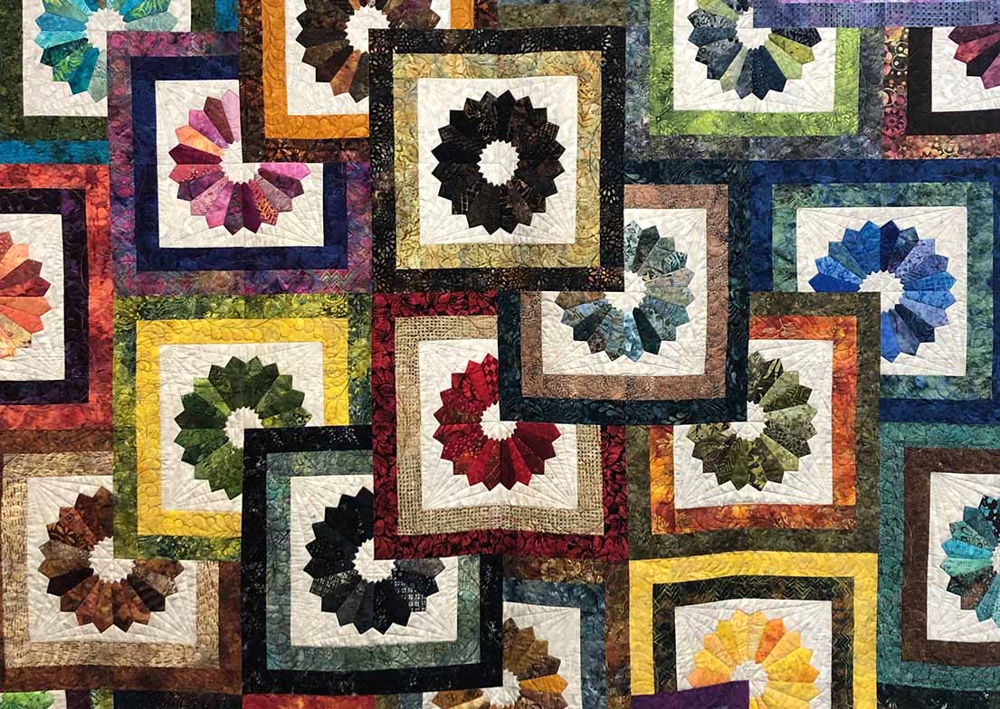 QUILT AMANA Heritage Designs
