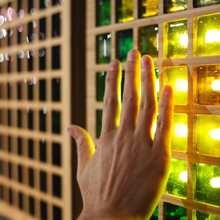 Looma Color Screens Hero Design