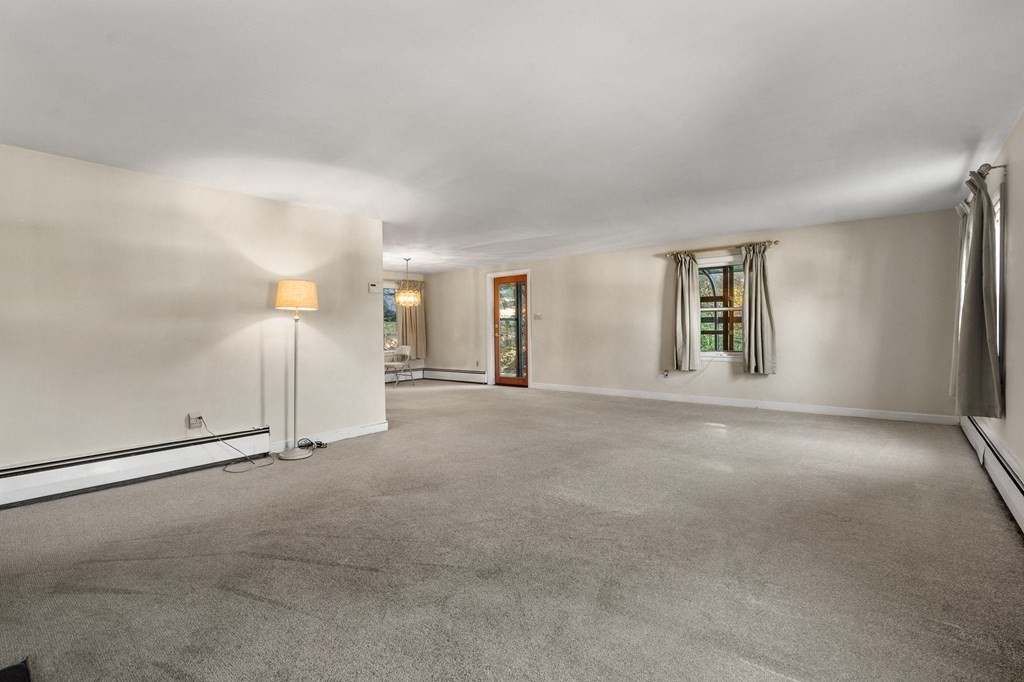 16 Nottingham Road (Lynnfield) Herrick Lutts