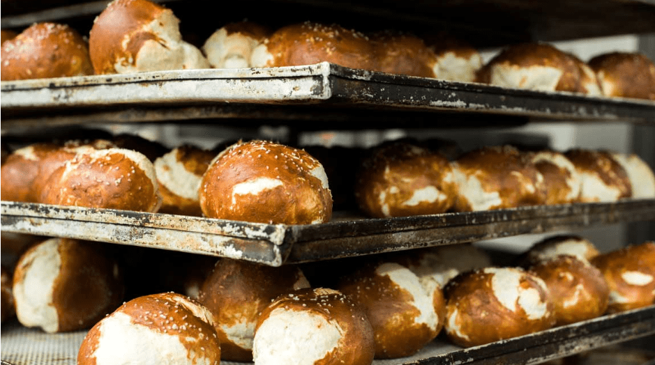 Hess Bakery & Deli Lakewood