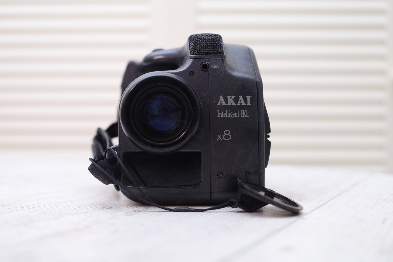 L7DA0002N mini CRT and thus goes by another day