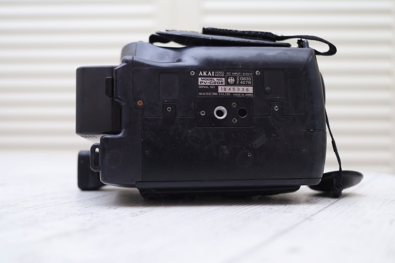 L7DA0002N mini CRT and thus goes by another day