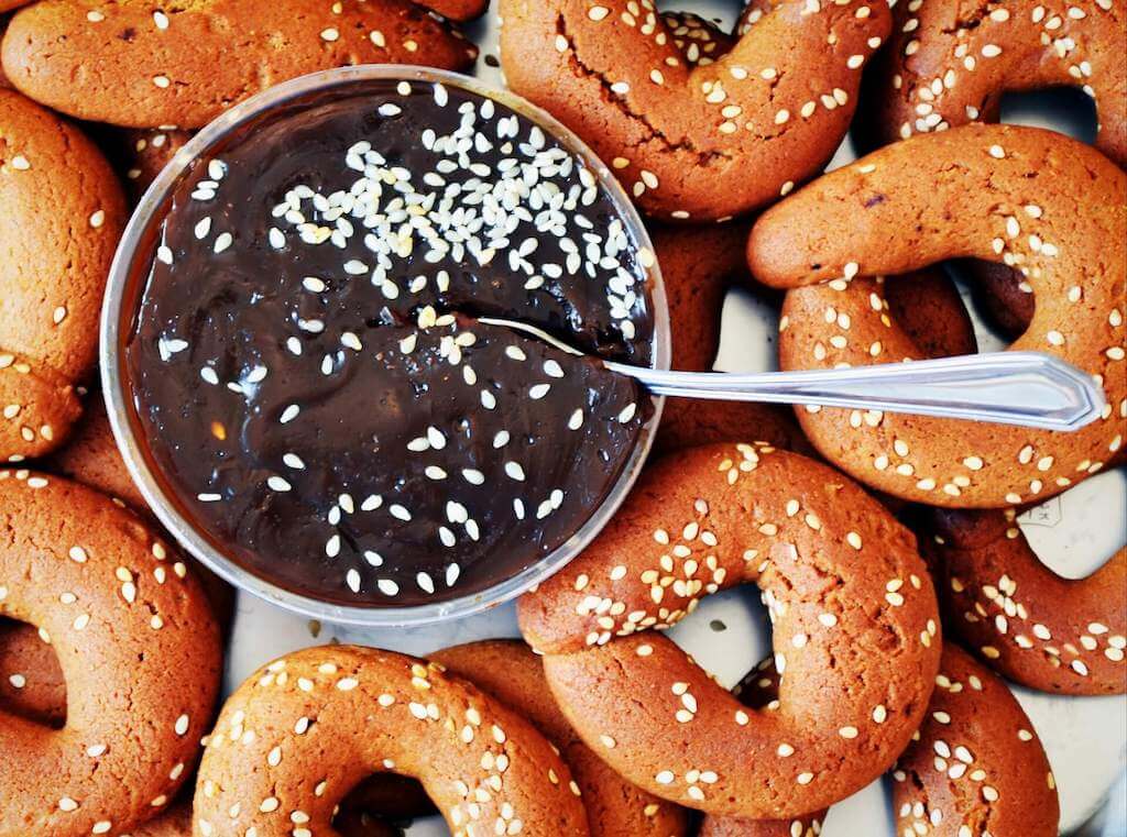 20 Most Delicious Greek Desserts (With Recipes!)