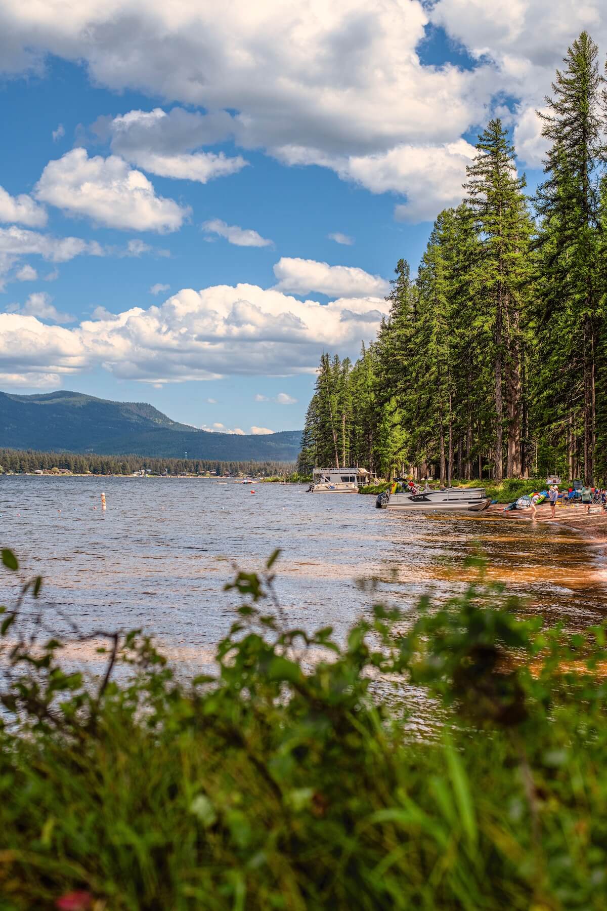 15 Stunning Mountain Towns in Montana for Your Next Getaway