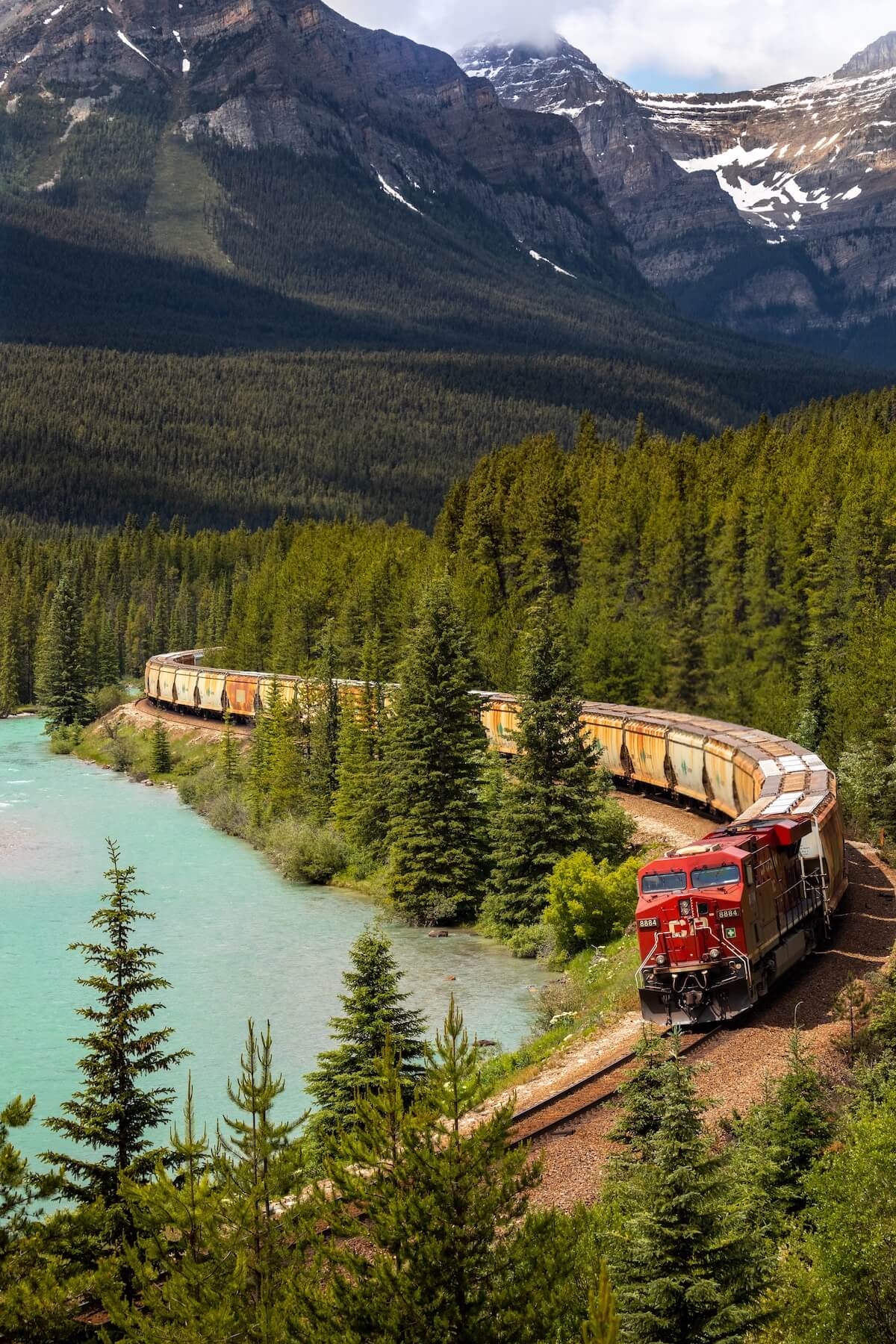 8 Luxury Train Rides in Canada Worth Splurging On