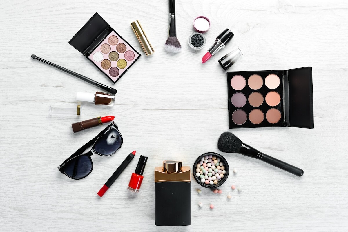 Can You Bring Makeup on a Plane? Here’s the Answer