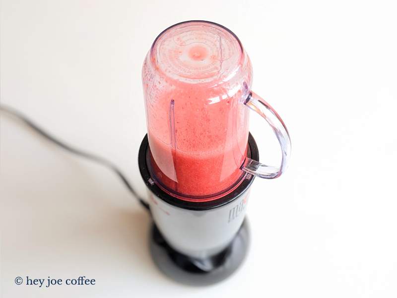 Starbucks Blended Strawberry Lemonade (Bomb Recipe!)