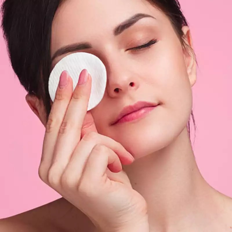 How to Take Off Lash Extensions like a Pro StepbyStep Guide