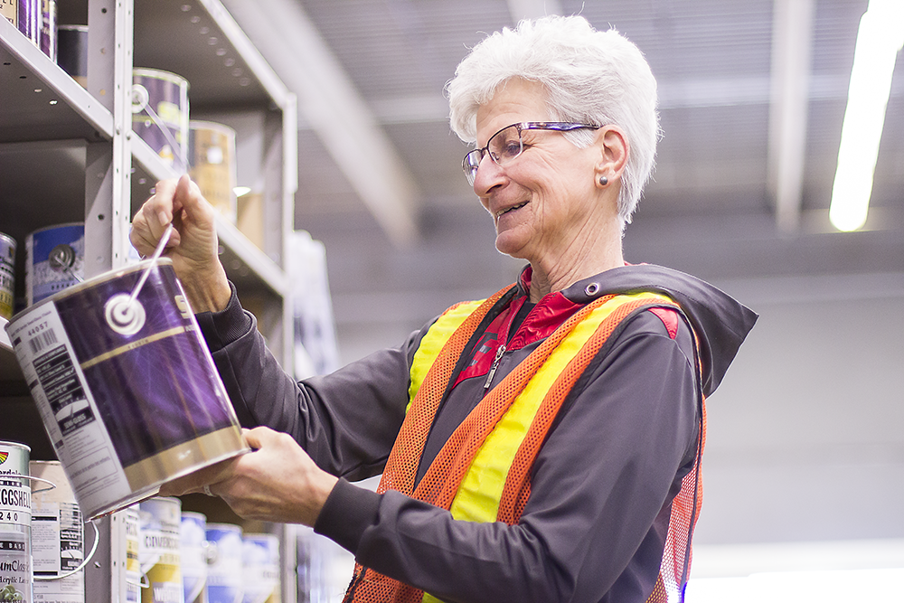 From building homes to stocking shelves why Elaine volunteers at