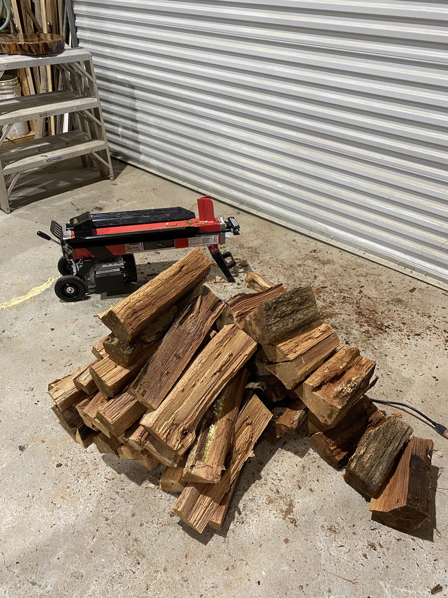 Review - Central Machinery Electric 5 Ton Log Splitter | Harbor Freight