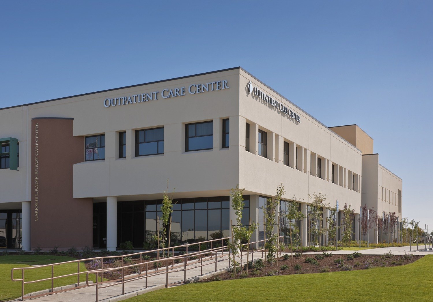 Clovis Community Medical Center, Outpatient Care Center Expansion HGA