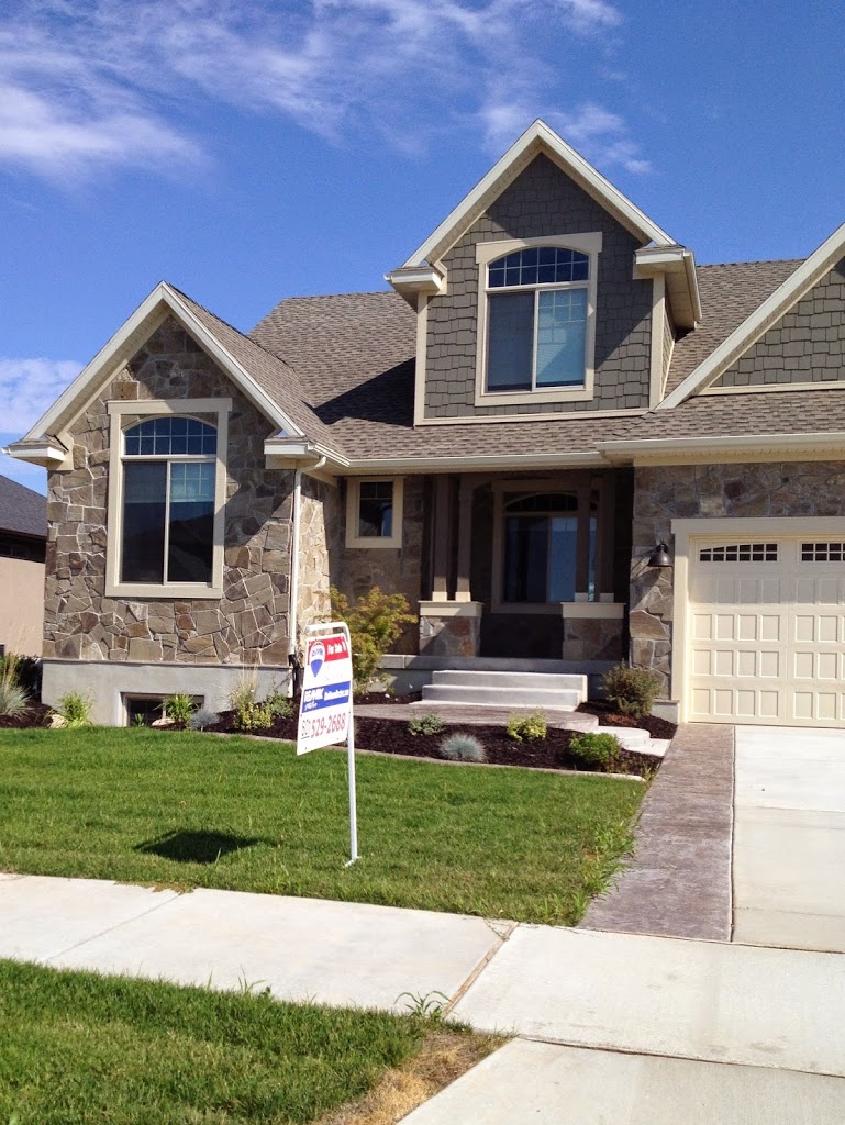 NWHBA Parade of Homes Lovely Timber Mist Fieldstone Home Hearth and