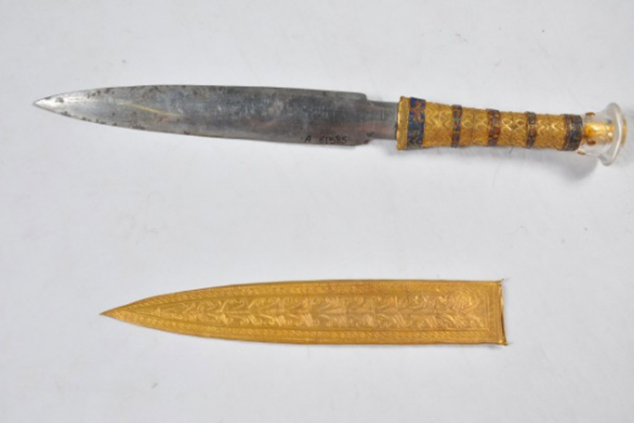 Ancient Egyptian badass, Tutankhamun owned a space knife