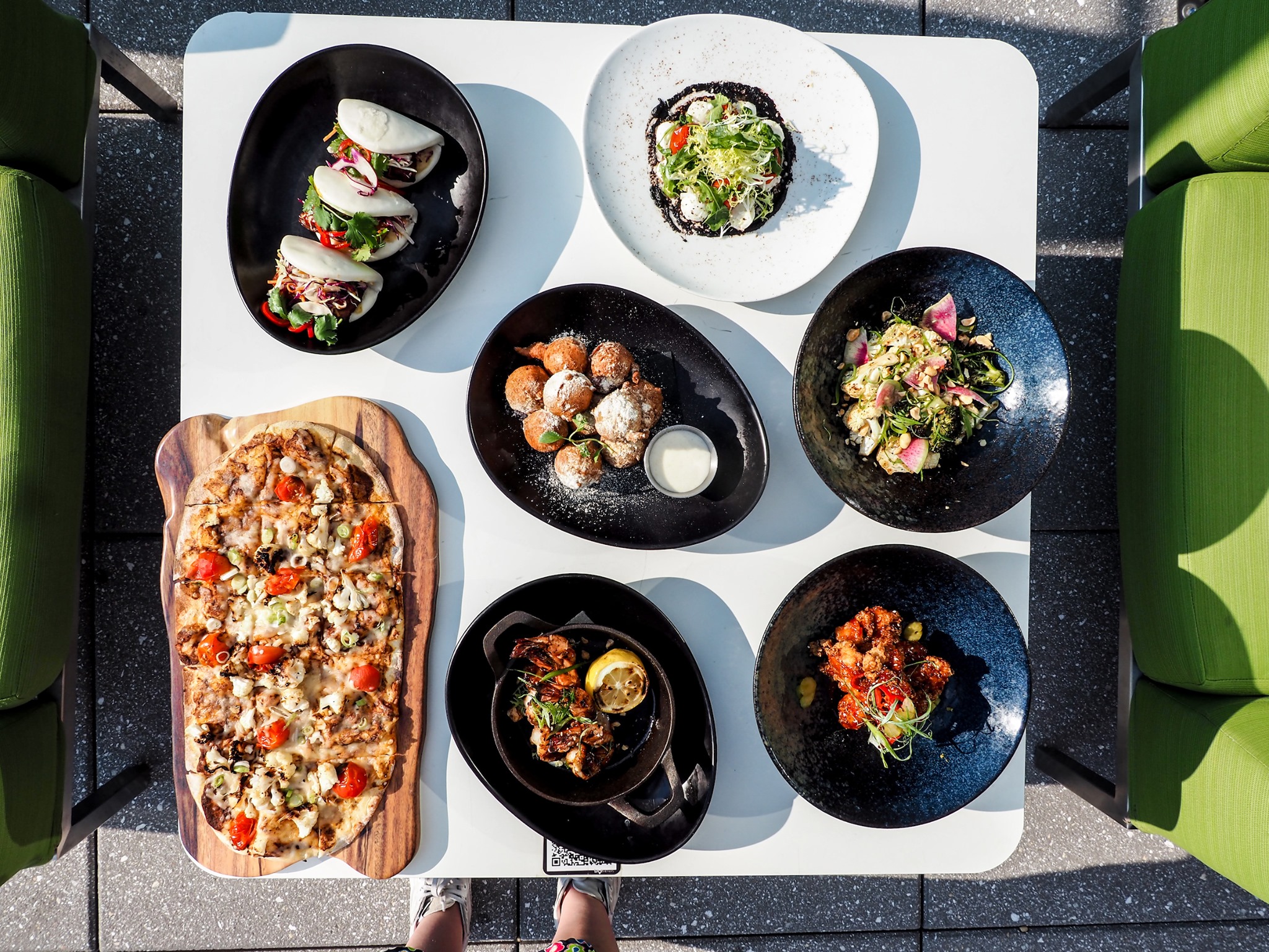 VU Rooftop Bar in South Loop Happy Hour HHRevolution