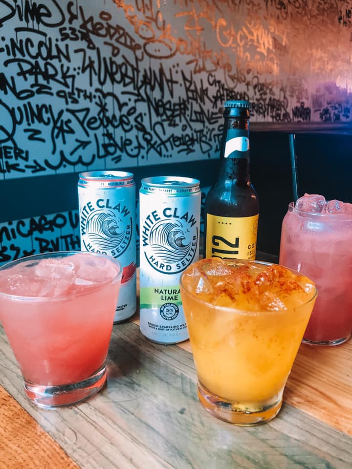 The Dime in Lincoln Park Happy Hour HHRevolution